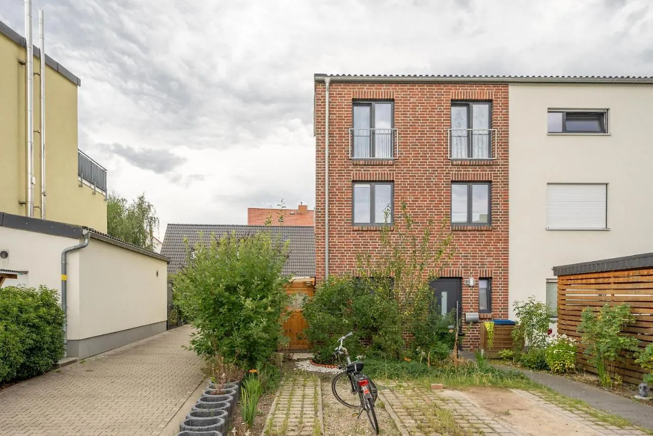 Private Rooms Hannover Homestay